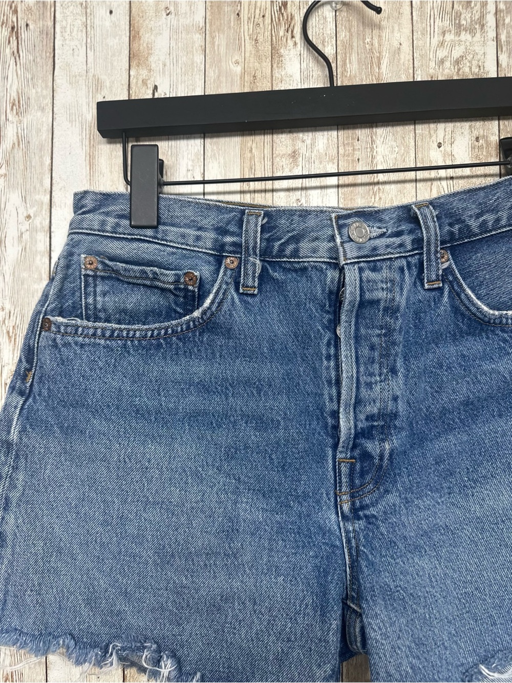 AGOLDE Button Fly Parker Long Jean Shorts ~ Size 28 ~ Item #501 - Picture 7 of 10